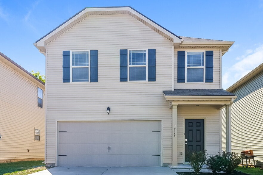 Primary Photo - 1233 Catawba Way