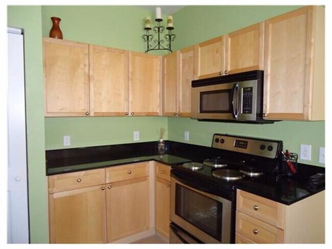 Building Photo - nice townhouse in New Tampa