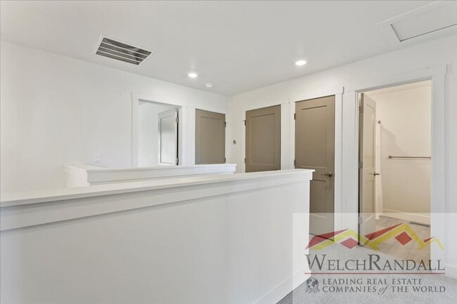 Building Photo - Brand New Townhome for Rent in West Haven