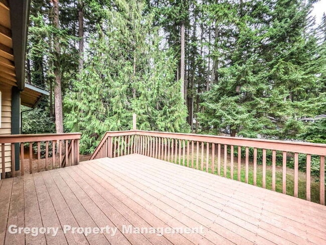 Building Photo - 19044 NE 165th Pl