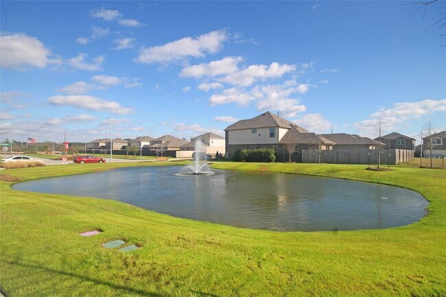 Building Photo - 4415 Iron Horse Dr