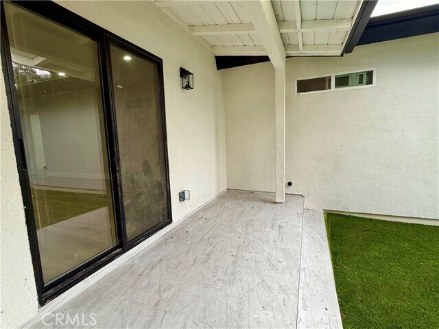 Building Photo - 8561 Marklein Ave