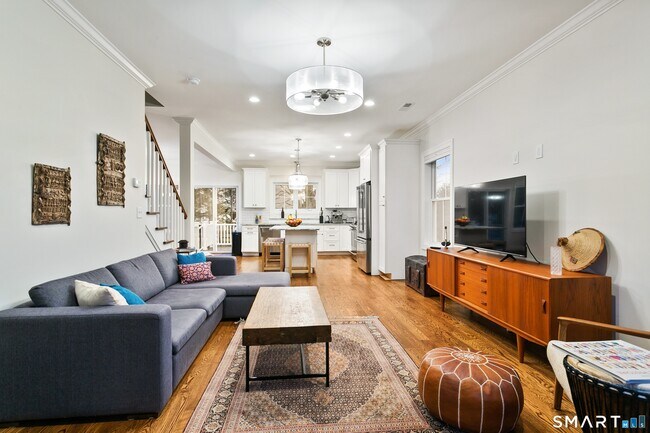 Building Photo - 210 High Ridge Ave