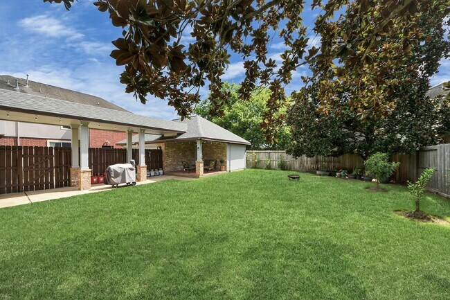 Building Photo - 3715 Hawkins Ct