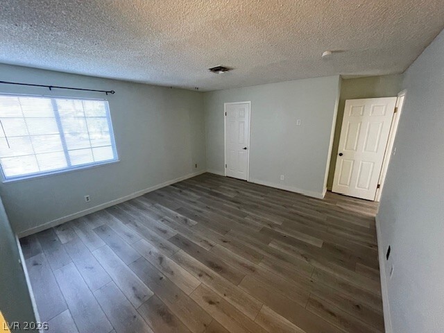 Building Photo - 3283 Dawnflower St