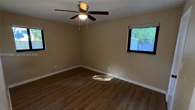 Building Photo - 6625 SW 49th St