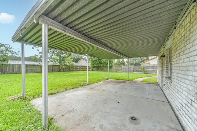 Building Photo - 12526 Chessington Dr