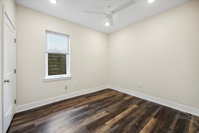 Building Photo - 1804 W Berks St