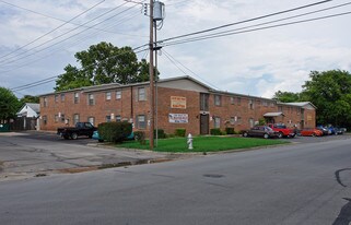 Primary Photo - Parker Place Apartments