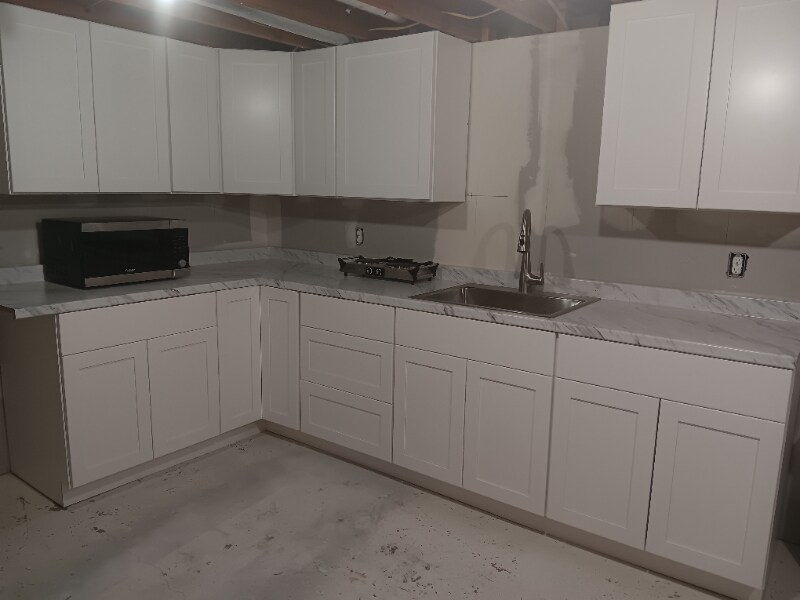 Building Photo - 7 E Diamond St
