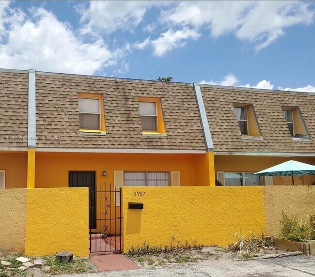 Primary Photo - 5967 NW 27th Pl