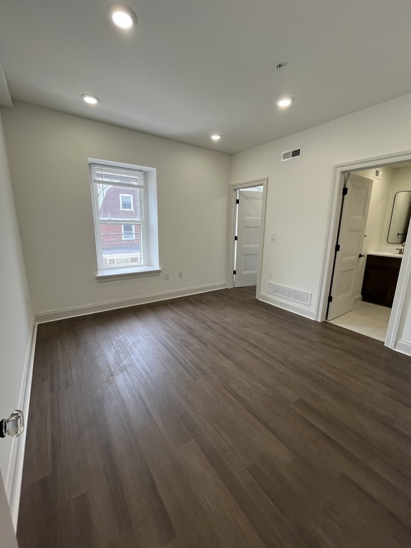 Building Photo - 4351 Pechin St