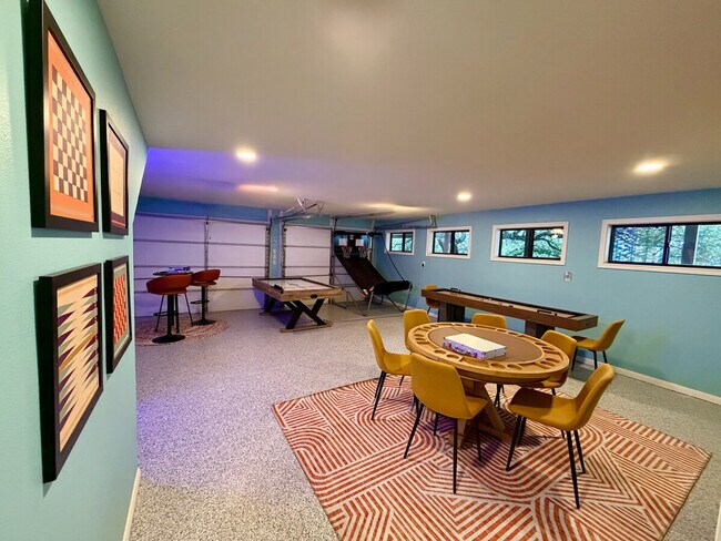 Building Photo - 515 Golden Eagle Loop