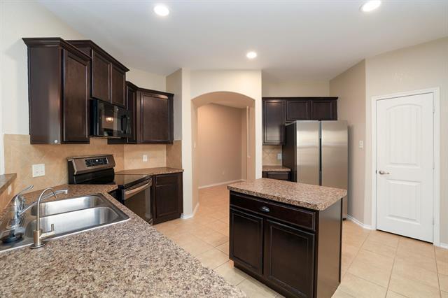 Building Photo - 1109 Kaufman Rd