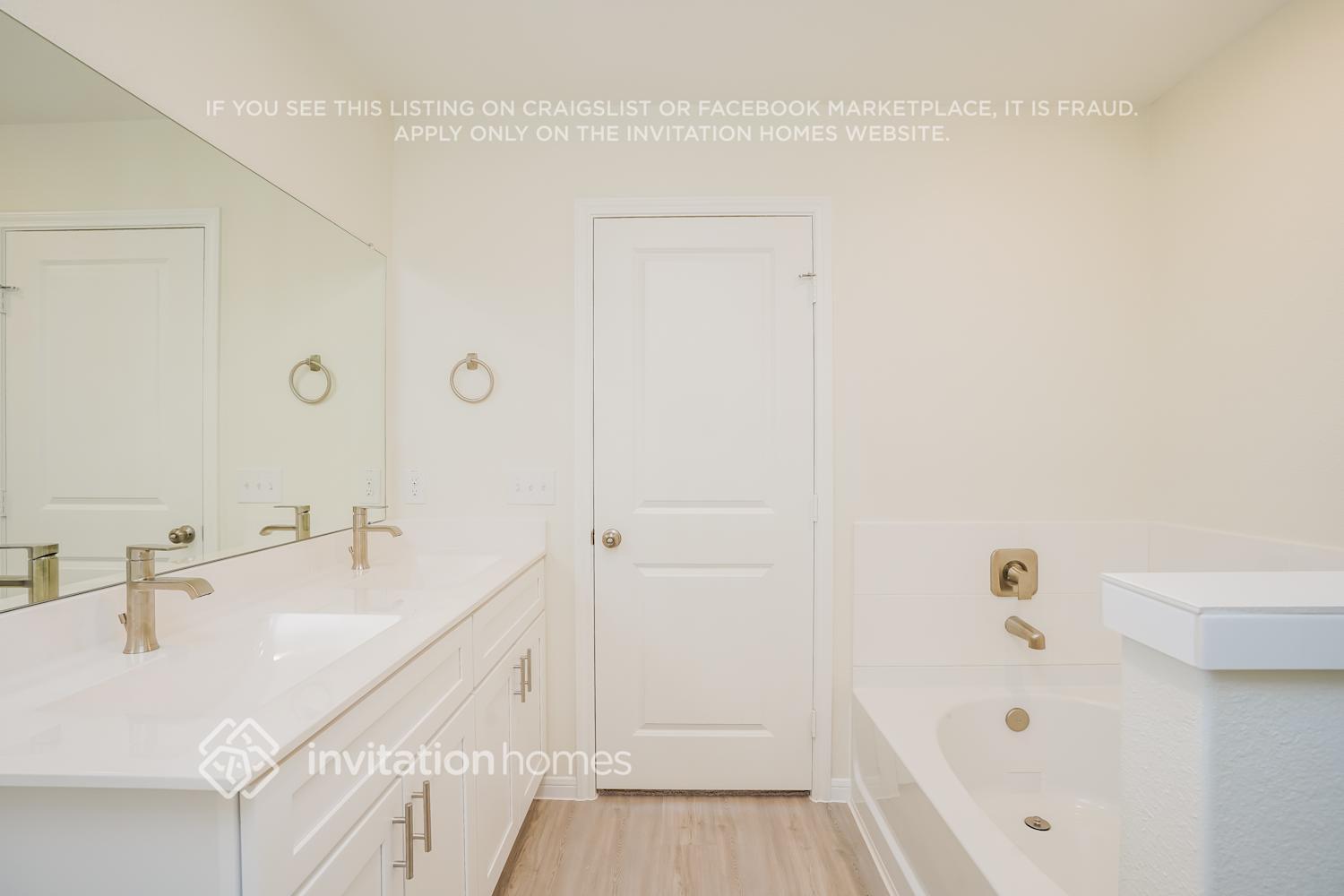 Building Photo - 13442 Maltessa Dr
