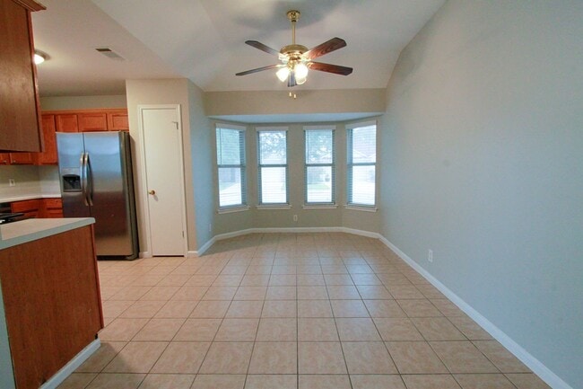 Building Photo - Spacious 3BR/2BA Corner Lot Home in Austin’s Colony