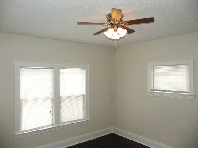 Building Photo - 3583 Chelton Rd