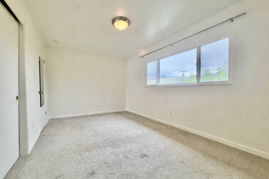 Building Photo - 6501 Raymond St