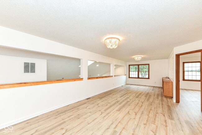 Building Photo - 133 Patriots Landing Dr