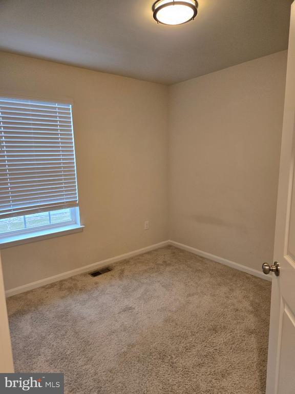 Building Photo - 193 Drexel Ct