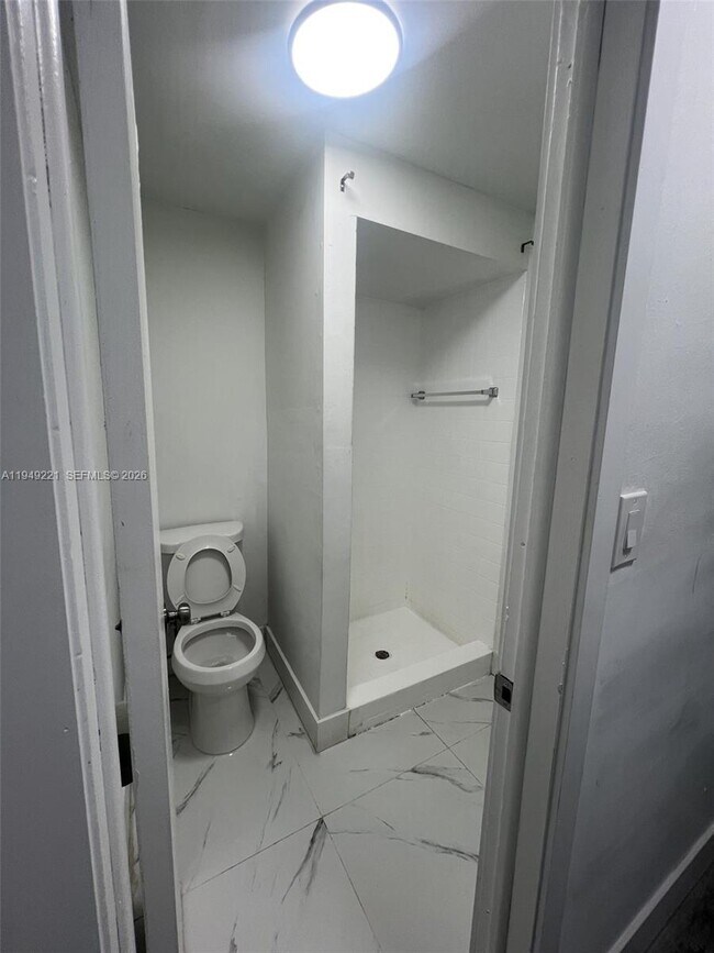 Building Photo - 1220 NW 180th Terrace