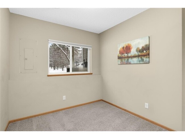 Building Photo - 15256 Maryland Ave