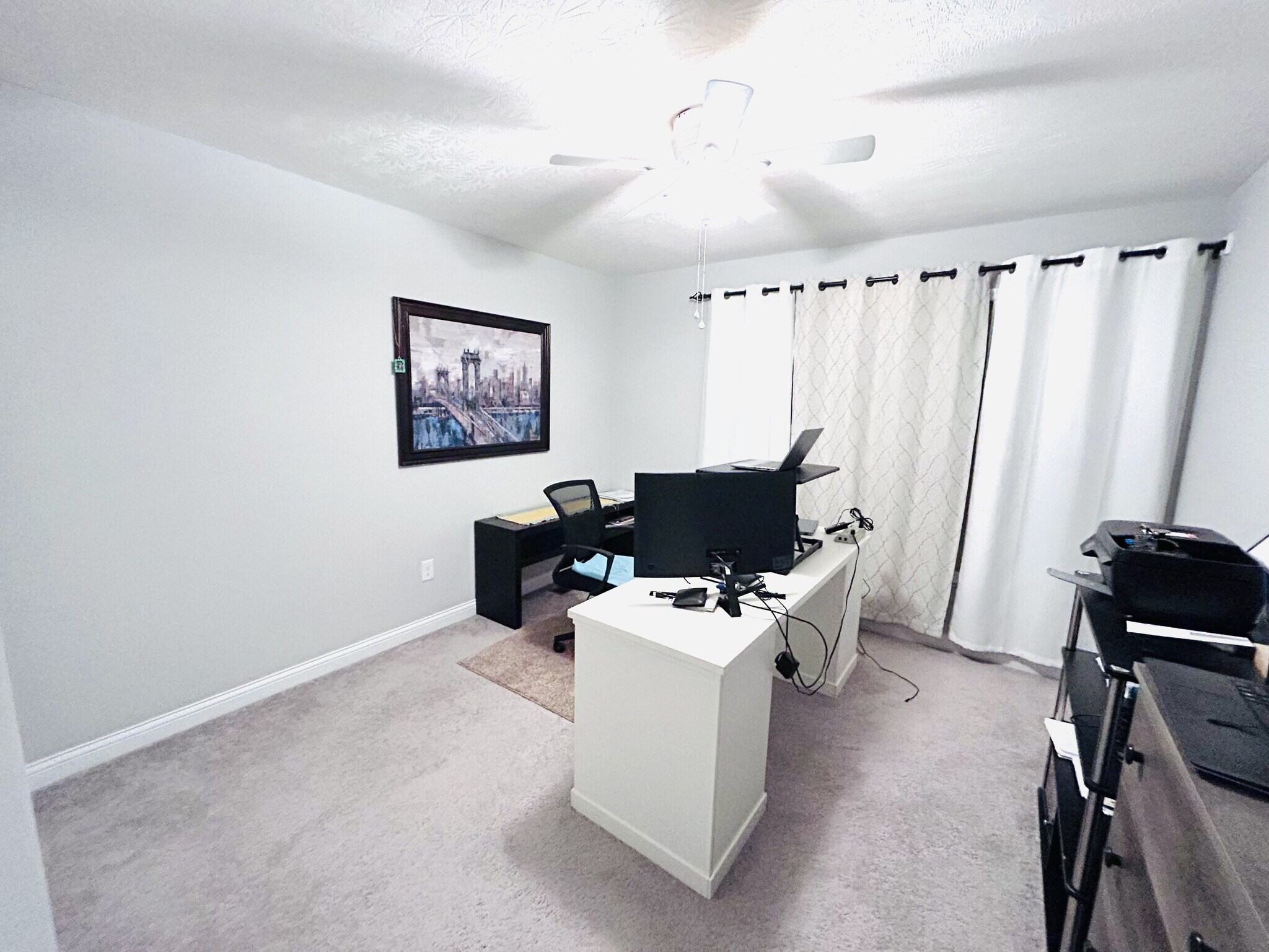 Building Photo - 1504 Englewood Ct