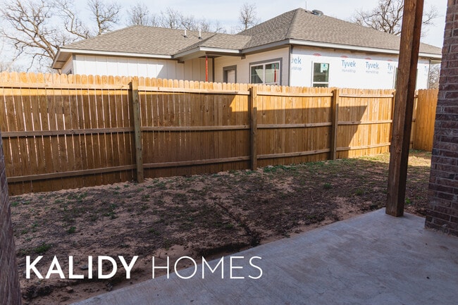 Building Photo - 504 Remington Ave