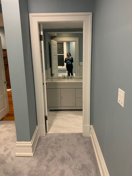 Bathroom Door - 4124 W Pine Blvd