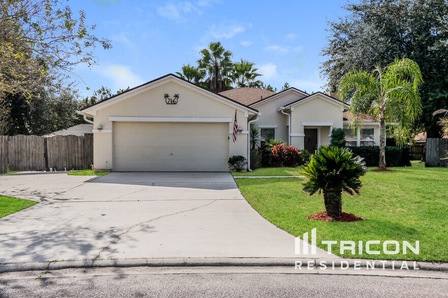Primary Photo - 746 Roland Lakes Dr