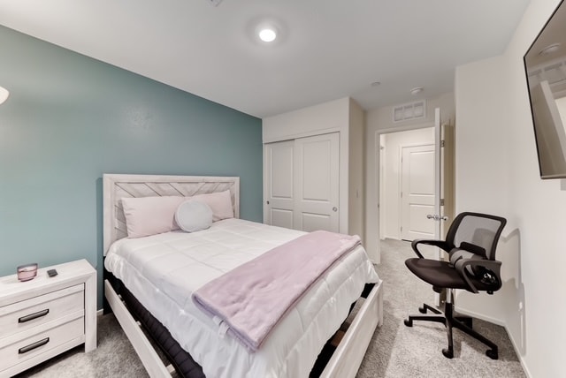 Building Photo - 1601 Dom River Dr