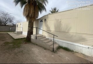 Building Photo - 450 W Thurber Rd