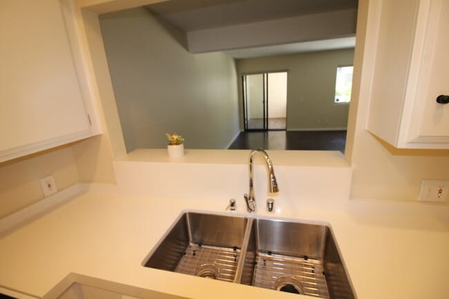 Building Photo - 4700 Natick Ave