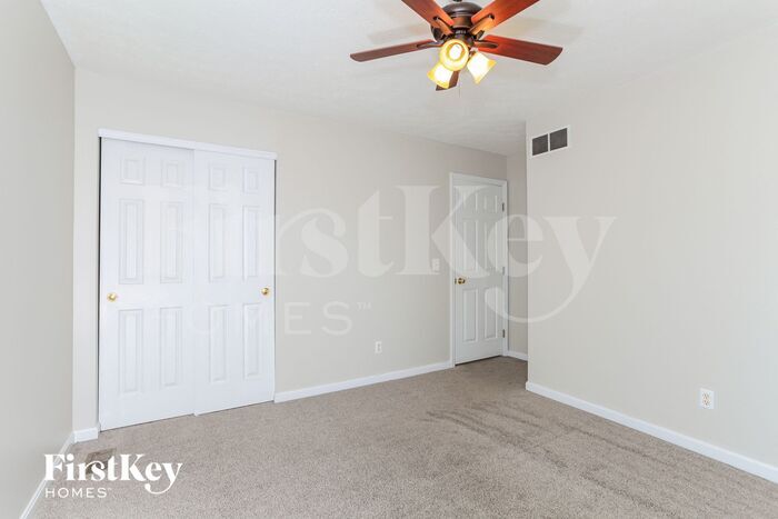 Building Photo - 6676 Midnight Sun Dr