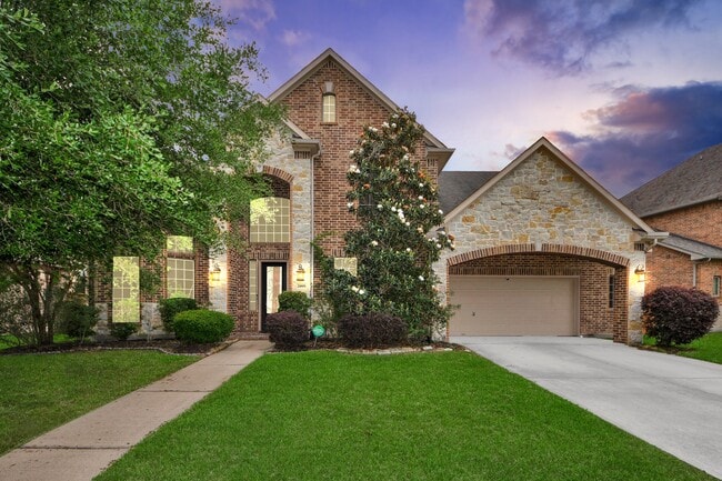 Building Photo - 2895 Ragusa Ln