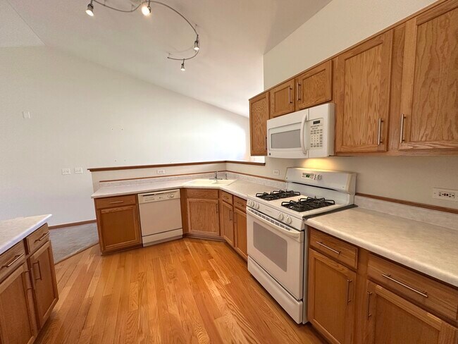 Building Photo - 3503 Blue Ridge Ct