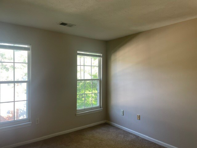 Building Photo - 3112 Wallaby Trce