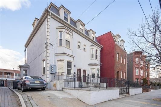 Building Photo - 91A Palisade Ave