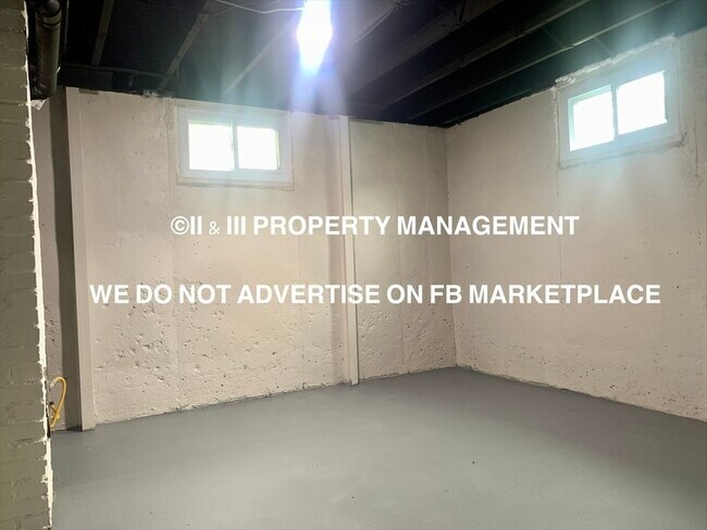 Building Photo - 3013 S Mason Ave