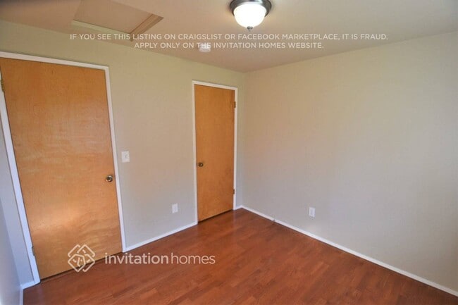 Building Photo - 2618 107th Dr NE
