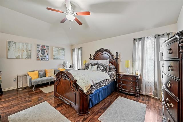 Building Photo - 3505 Versante Dr