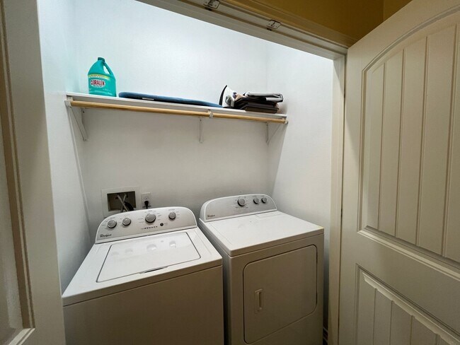 Building Photo - 15128 Dory Dr