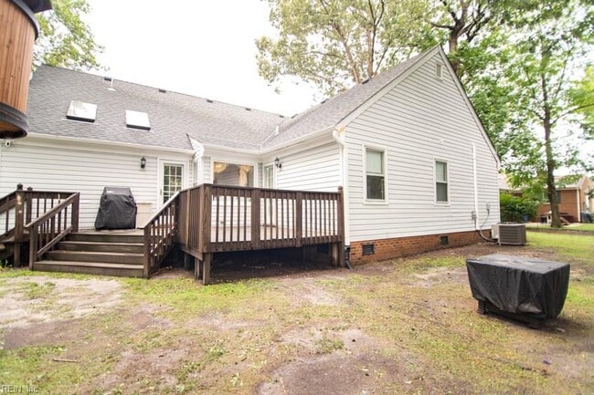 Building Photo - 1414 Plantation Lakes Cir