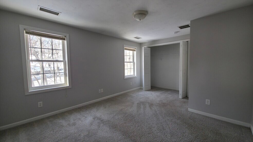 Building Photo - 1 Rosamond St