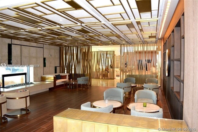 Building Photo - 6899 Collins Ave