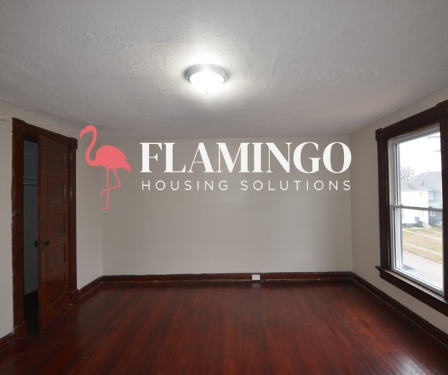 Building Photo - 1021 Cumberland Ave