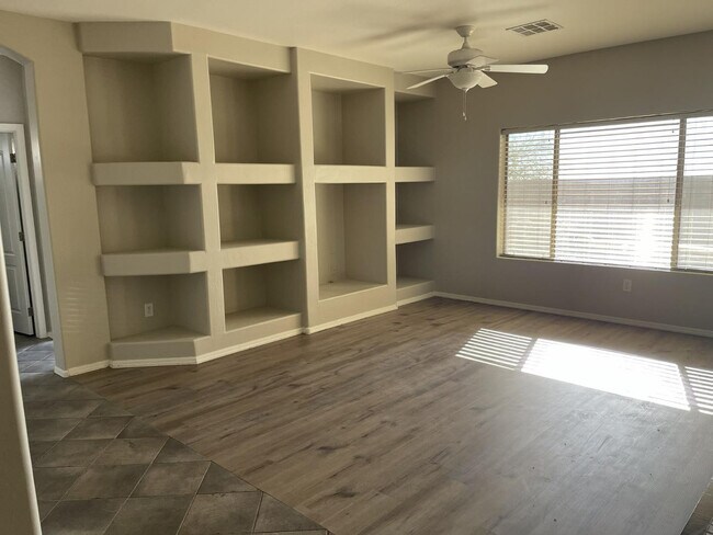 Building Photo - 24155 W Desert Bloom St