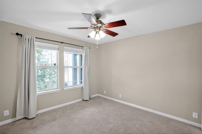 Building Photo - 1313 April Meadows Loop