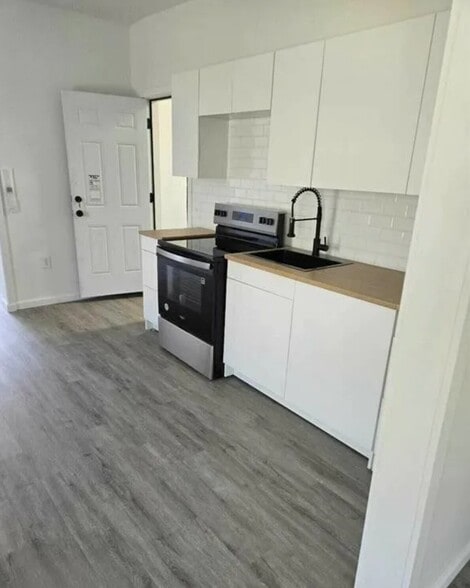 Building Photo - 19 Mygatt St