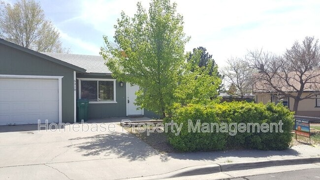Building Photo - 5210 Hickory Ave